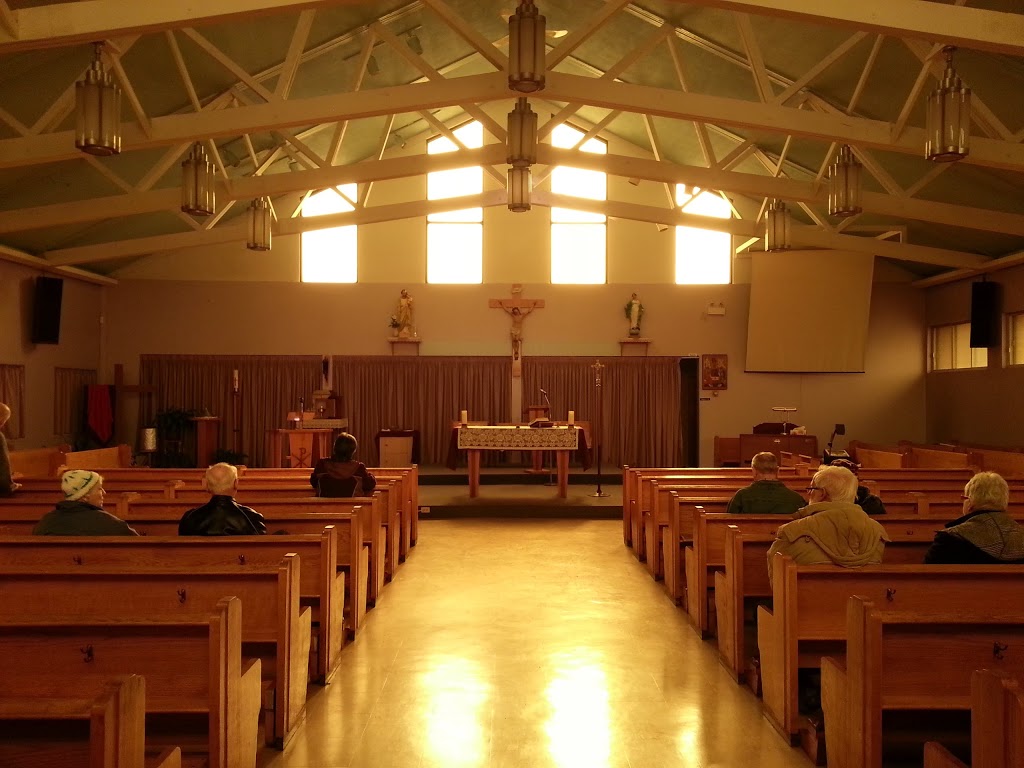 Église Très-Saint-Sacrement | 3550 Montée Gagnon, Blainville, QC J7E 4H5, Canada | Phone: (450) 478-1525