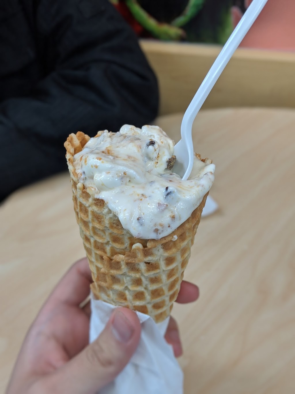 Marble Slab Creamery | Edinburgh Market Place, 492 Edinburgh Rd S, Guelph, ON N1G 4Z1, Canada | Phone: (519) 767-5400