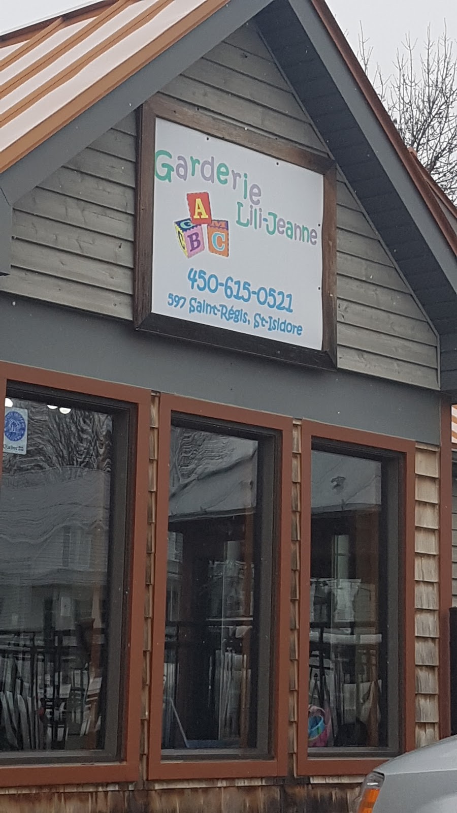 Nursery Lili-Jeanne | 597 QC-207, Saint-Isidore-de-Laprairie, QC J0L 2A0, Canada | Phone: (450) 615-0521