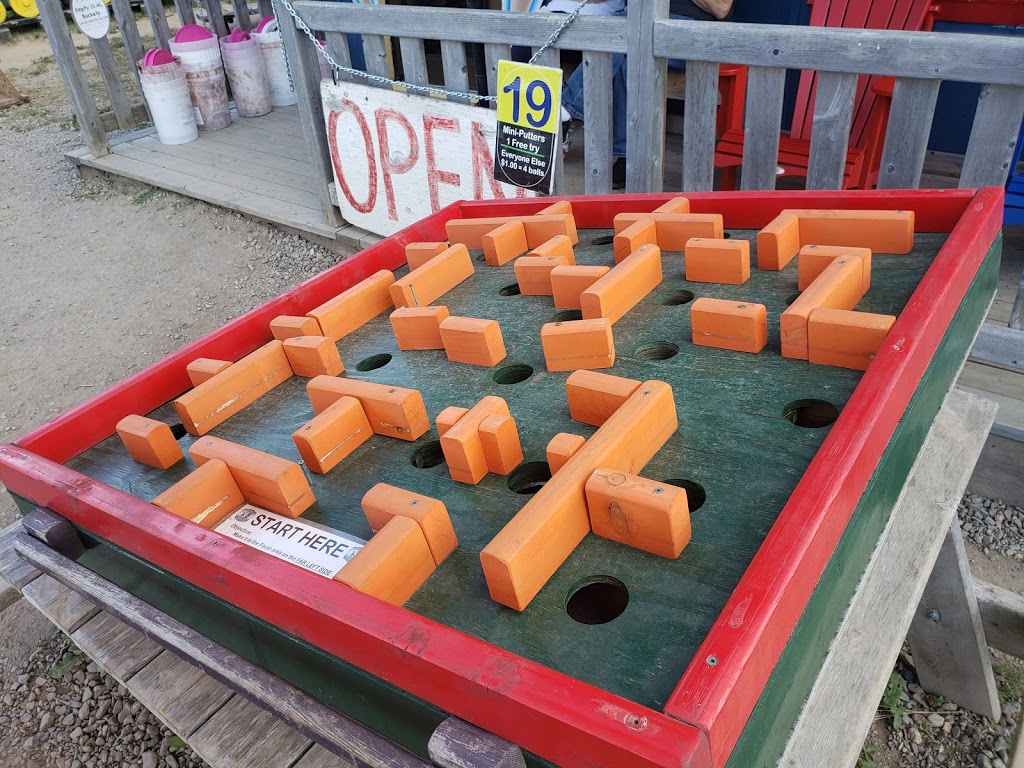 Mauries Mini-Putt & Ice Cream | 1196 Water St, Miramichi, NB E1N 1A2, Canada | Phone: (506) 424-7265
