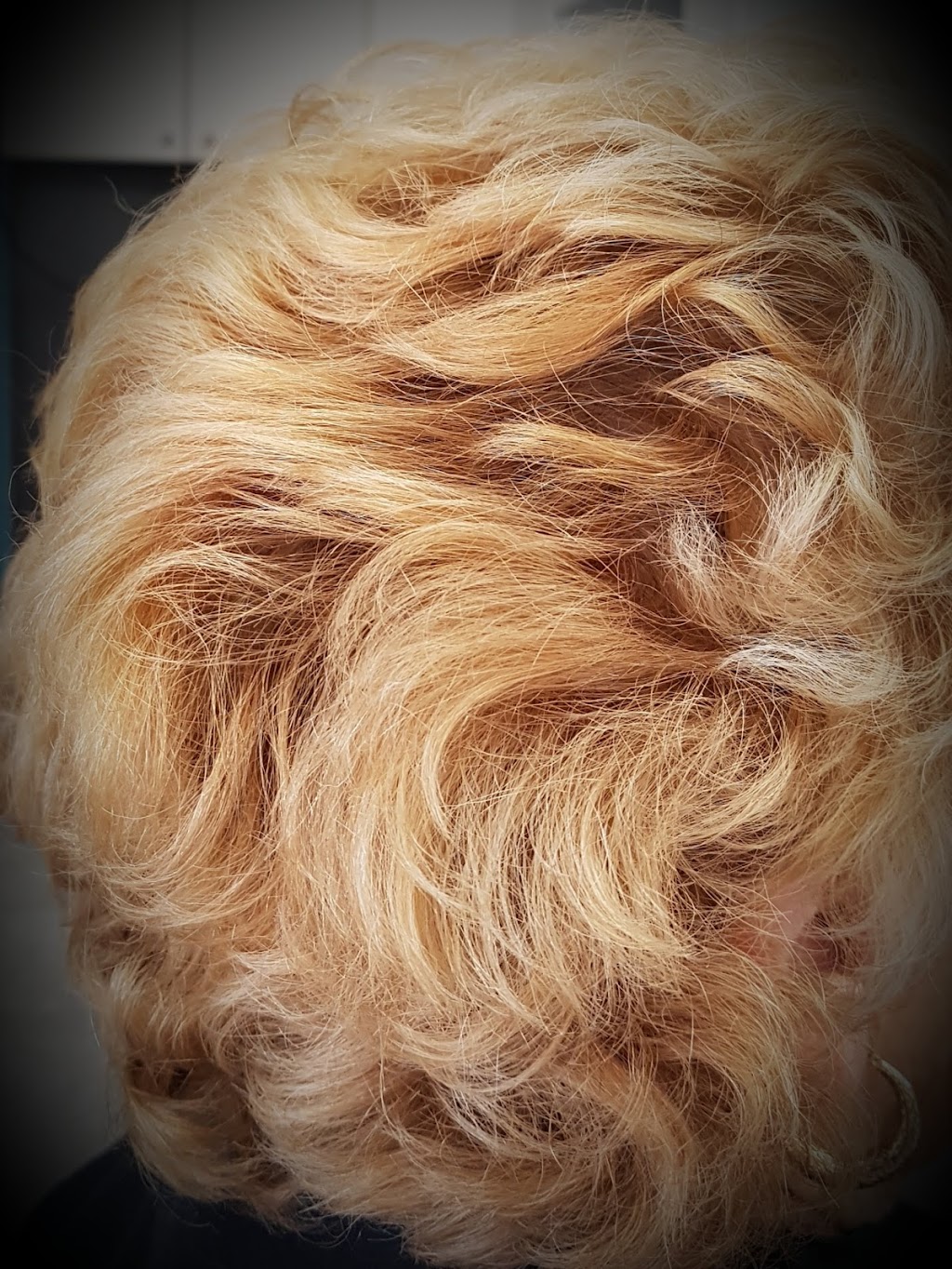 CG Hair Salon | 5405 Argyle St #112, Port Alberni, BC V9Y 1T6, Canada | Phone: (250) 735-4220