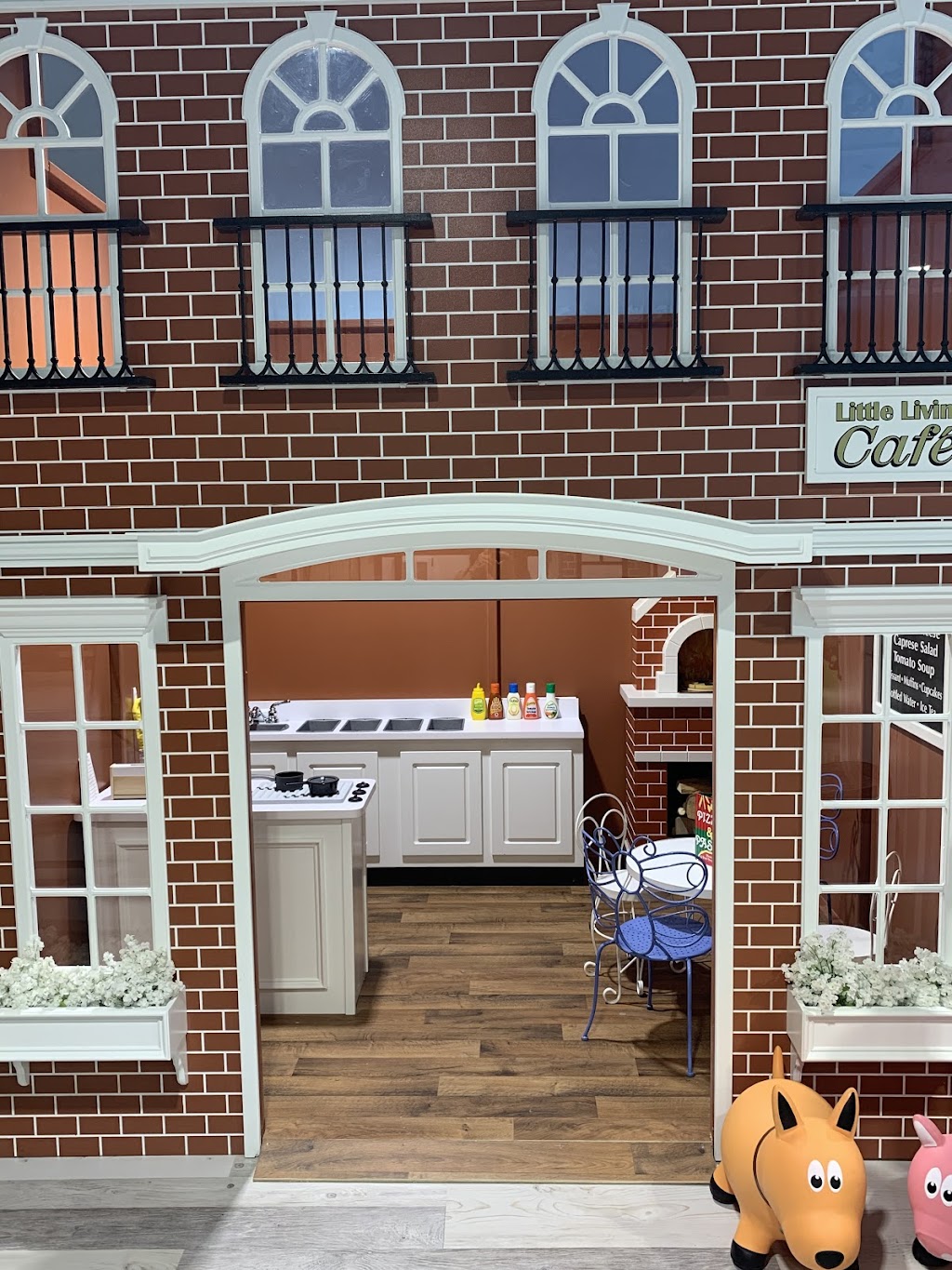 Little Living Inc. | 20887 Dalton Rd Unit 12 & 13, Sutton, ON L0E 1R0, Canada | Phone: (905) 596-7529