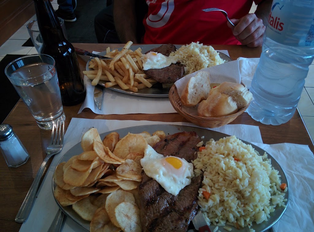 DaRosa Cafe & Restaurant | 2853 Dufferin St, North York, ON M6B 3S4, Canada | Phone: (416) 256-4544