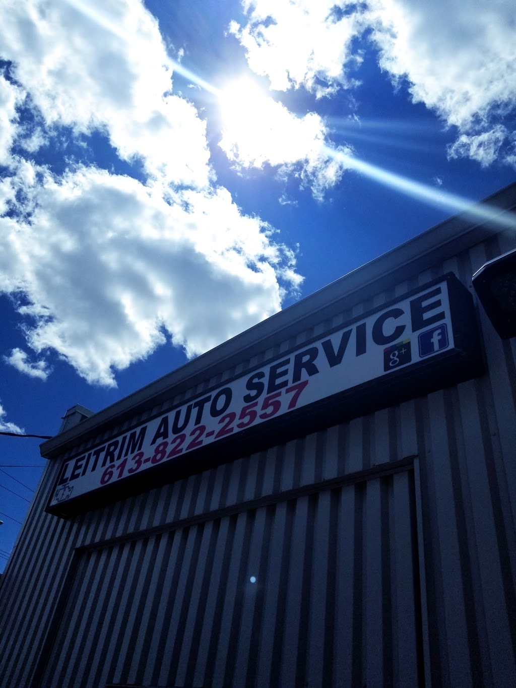 Leitrim Service Centre Inc | 4505 Bank St, Gloucester, ON K1T 3W5, Canada | Phone: (613) 822-2557