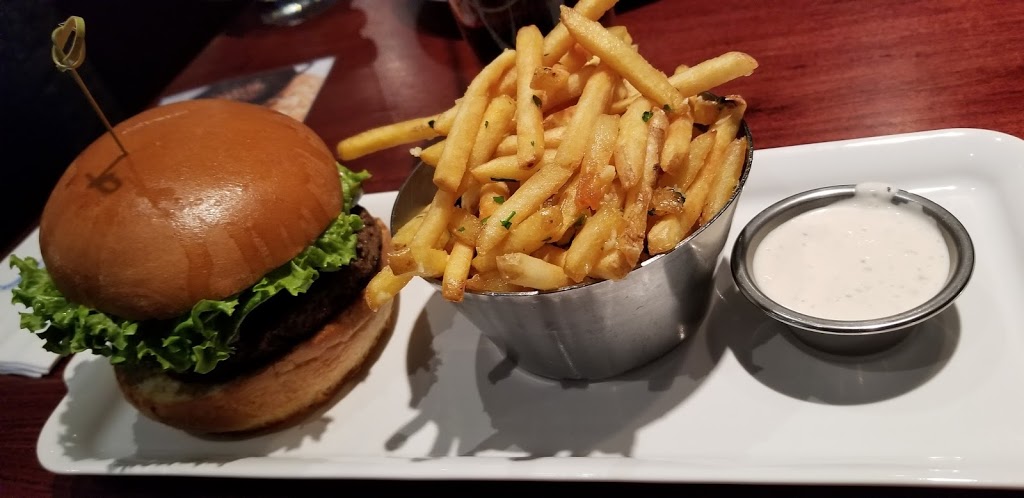 Earls Kitchen + Bar | 10640 Macleod Trail SE, Calgary, AB T2J 0P8, Canada | Phone: (403) 278-7860