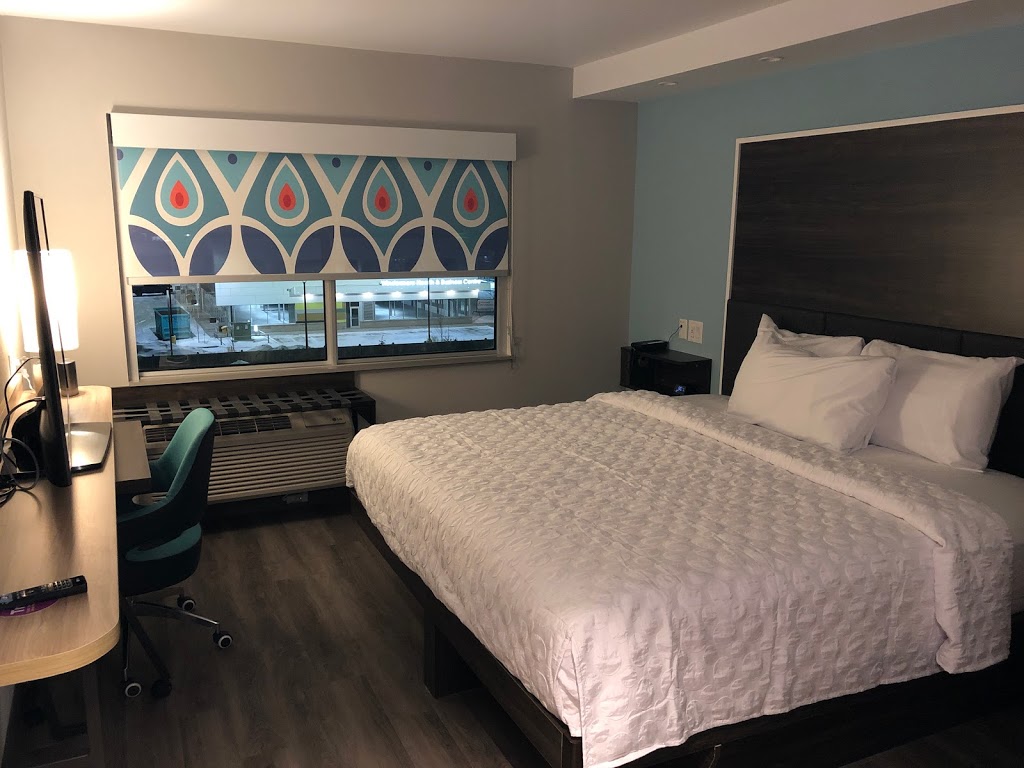 Tru by Hilton Edmonton Windermere | 6025 Andrews Way, Edmonton, AB T6W 1A4, Canada | Phone: (780) 752-8781