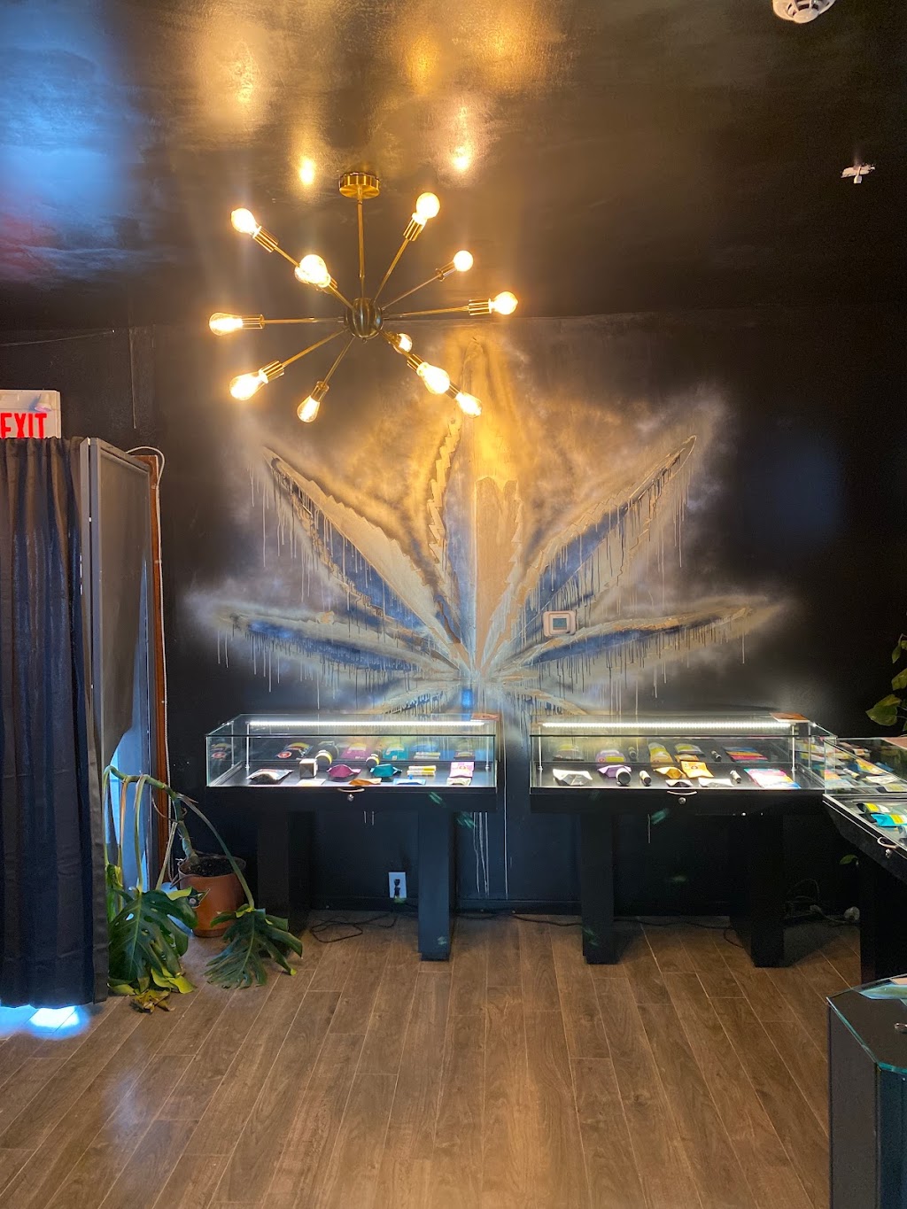 Rolling Cannabis Dispensary with Parking | 12 Victoria St, Simcoe, ON N3Y 1L3, Canada | Phone: (226) 206-4420