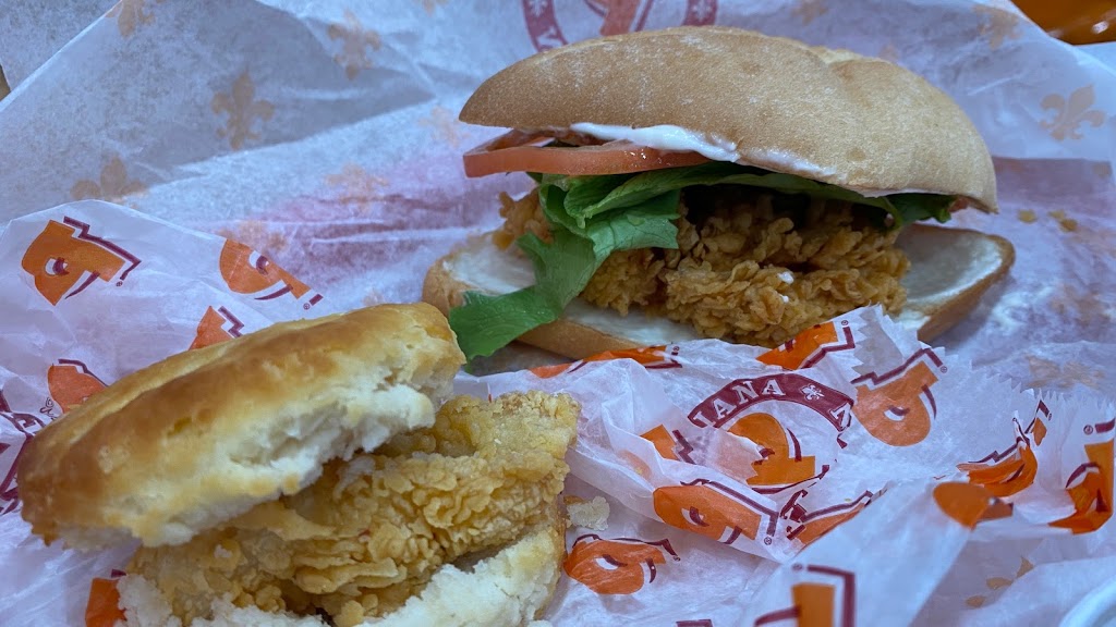 Popeyes Louisiana Kitchen | 20202 66 Ave #100, Langley City, BC V2Y 1P3, Canada | Phone: (604) 427-4711