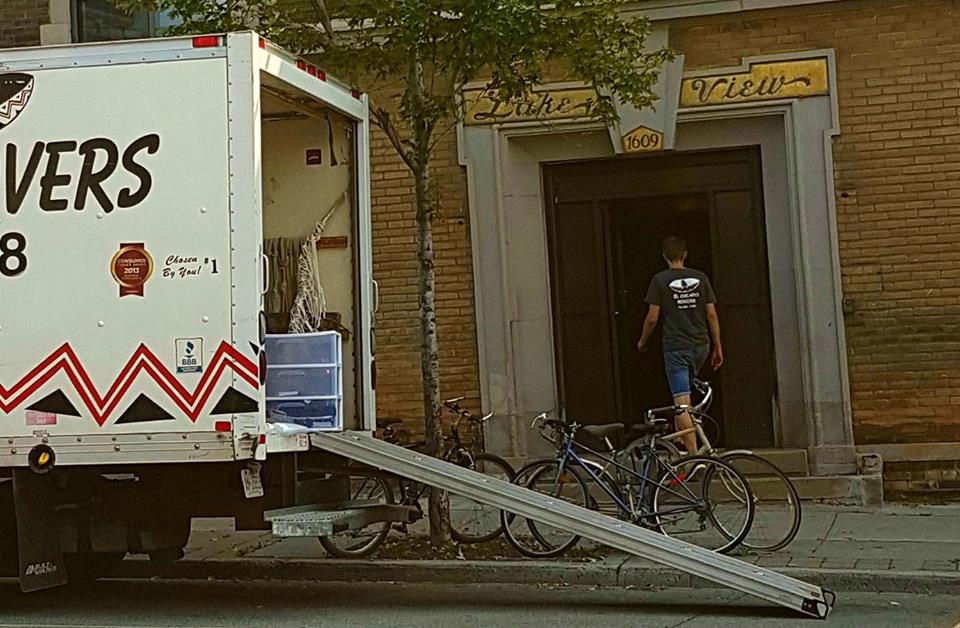 El Cheapo Movers | 341 Eastern Ave, Toronto, ON M4M 1B7, Canada | Phone: (416) 599-2728