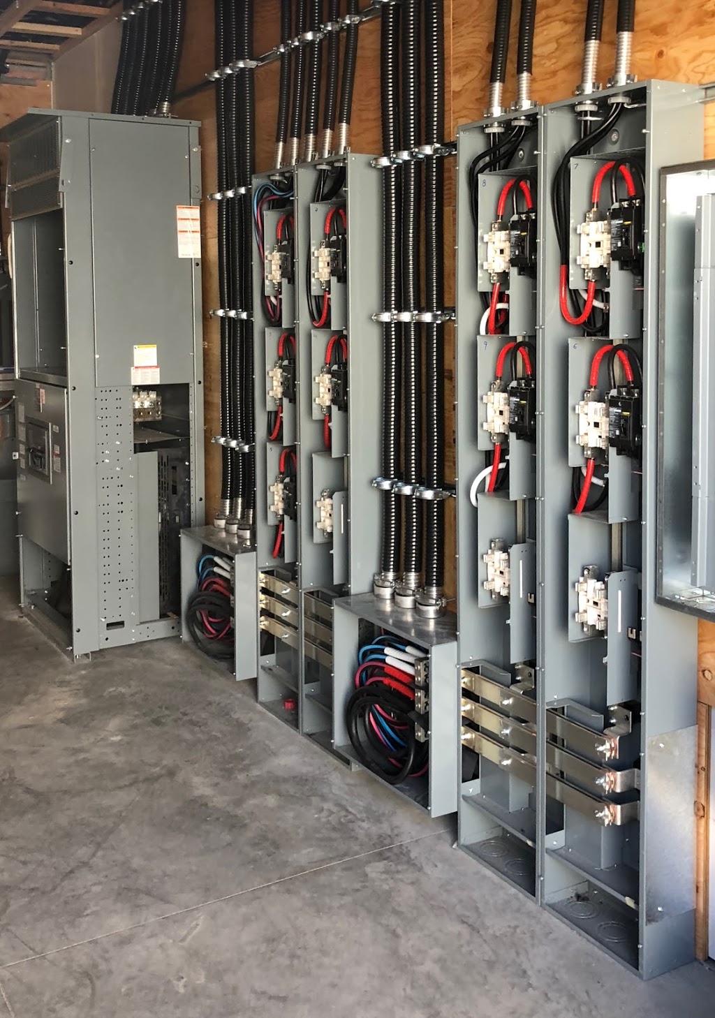 Greenline Electric Saskatoon | 106 Hettle Cove, Saskatoon, SK S7T 0E8, Canada | Phone: (306) 281-4781