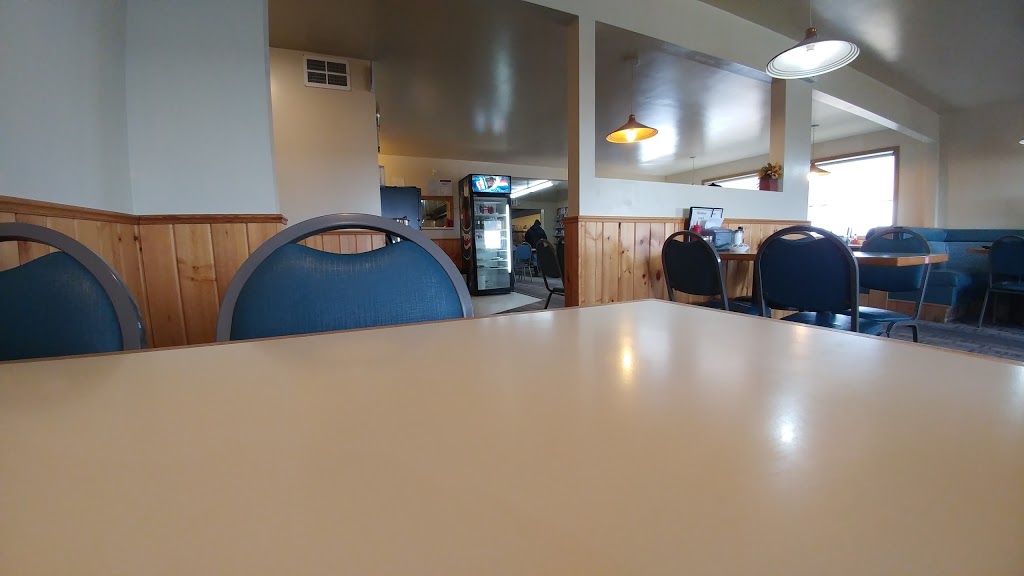 Havakeen Lunch - Esso | 6 MB-6, Eriksdale, MB R0C 0W0, Canada | Phone: (204) 739-2176