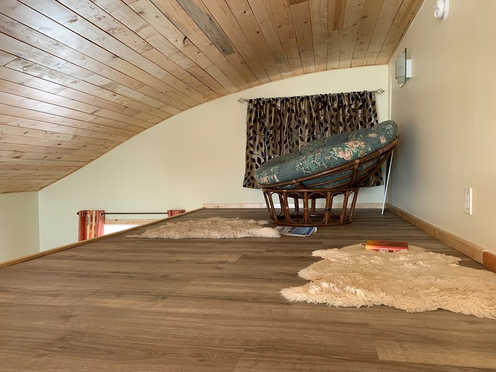 BeesBuild Ltd | 215 Schooner Close NW, Calgary, AB T3L 1Y7, Canada | Phone: (587) 969-9643