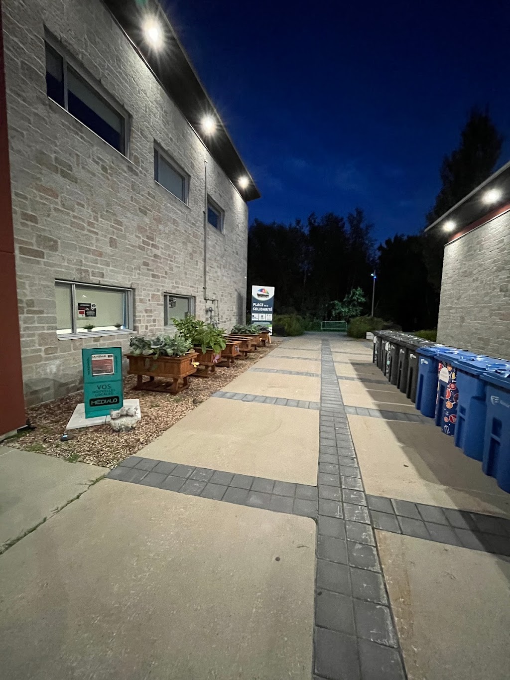 Coopérative Le Chez-Nous du Communautaire (2008) | 2500 Bd de Mascouche, Mascouche, QC J7K 0H5, Canada | Phone: (450) 966-9513