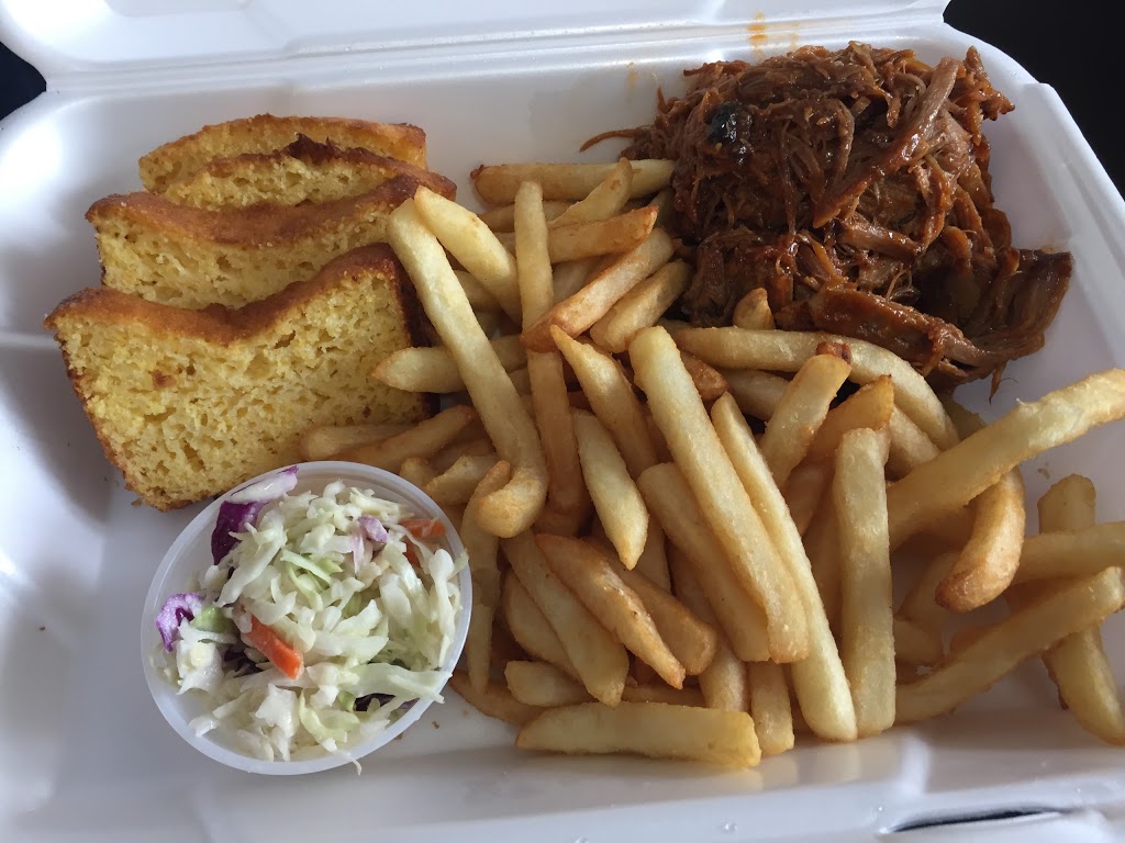 Big Bone BBQ and Wicked Wings | 190 Minets Point Rd, Barrie, ON L4N 4C3, Canada | Phone: (705) 733-2663