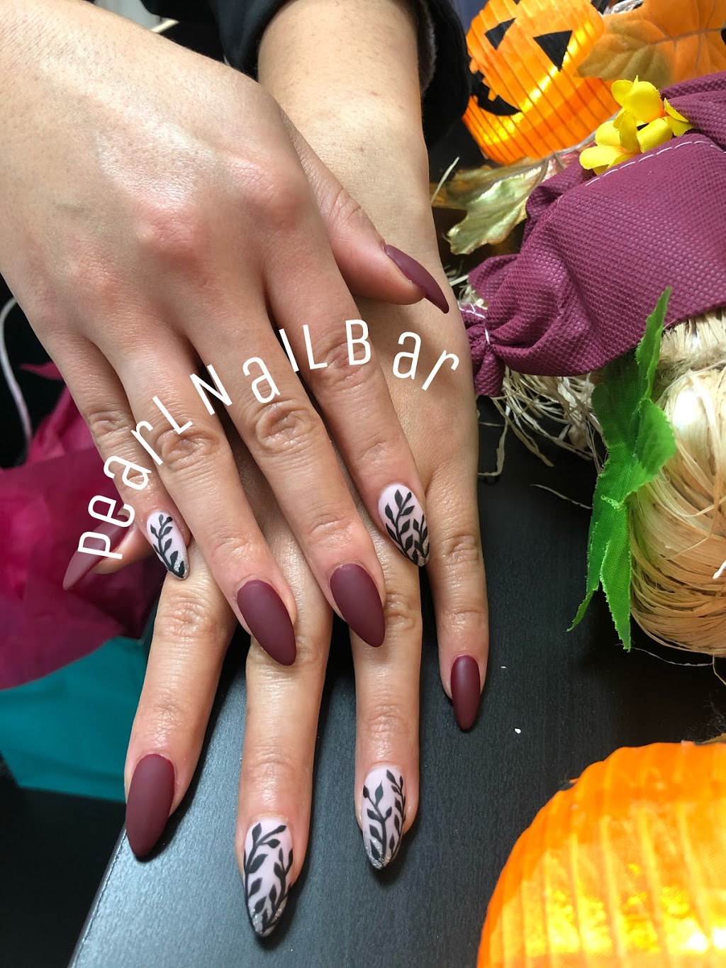 Pearl Nail Bar | spa | 534 College St, Toronto, ON M6G 1A6, Canada | 6477485345 OR +1 647-748-5345