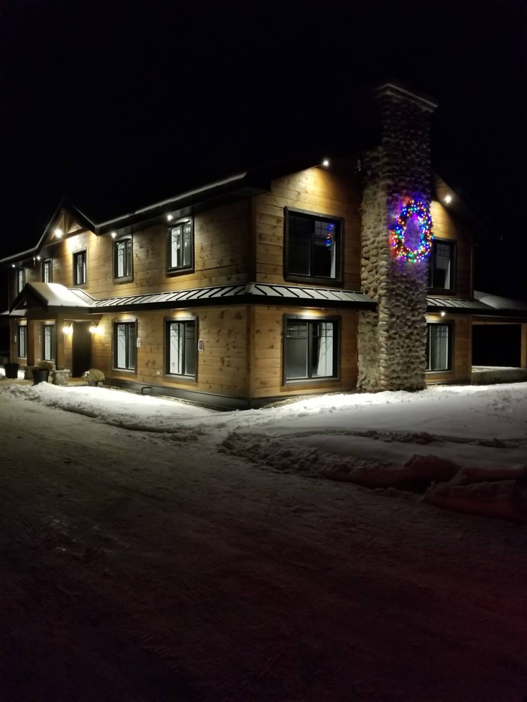Les Chalets Nerbert | 1700 Chemin du Parc, Mandeville, QC J0K 1L0, Canada | Phone: (438) 406-7906