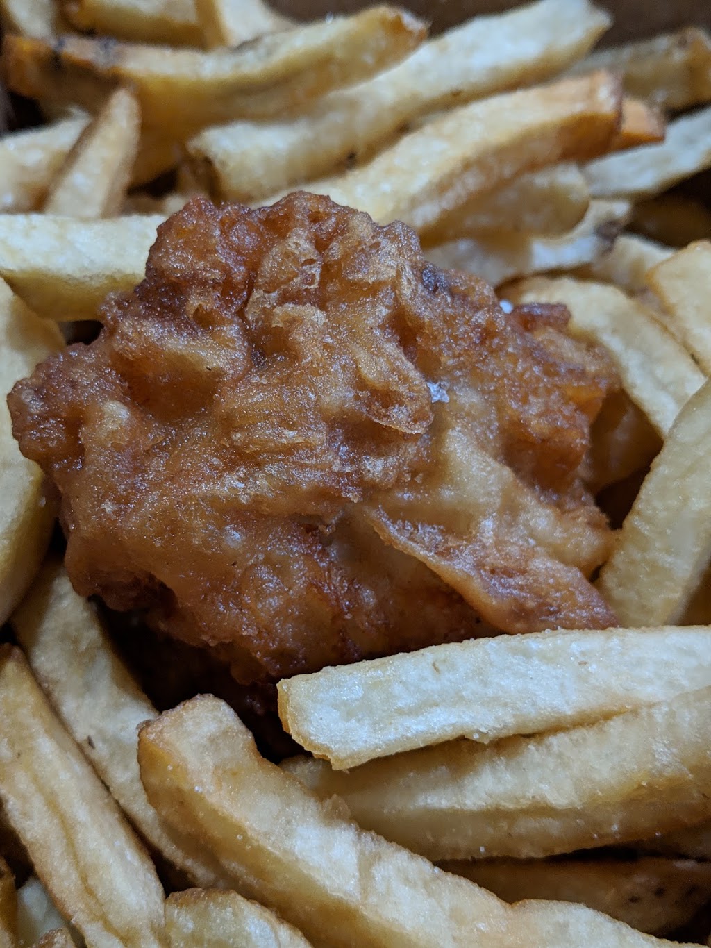 Greco Pizza and Fish & Chips | 102 Albro Lake Rd, Dartmouth, NS B3A 3Y6, Canada | Phone: (902) 460-3030