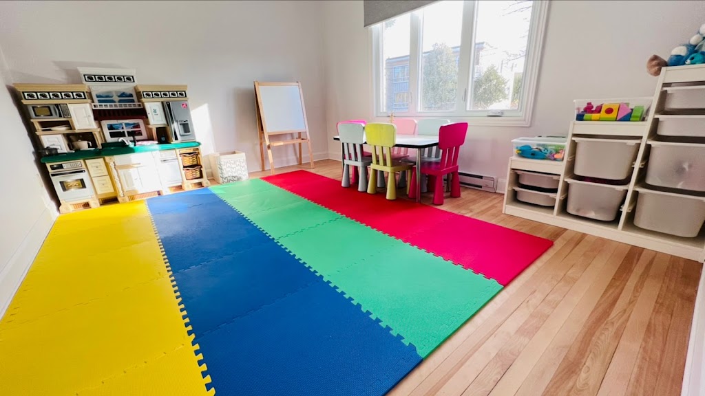 Subsidized Loving Care Home Daycare | 7493 Chem. Baily, Côte Saint-Luc, QC H4W 1M5, Canada | Phone: (514) 226-4490
