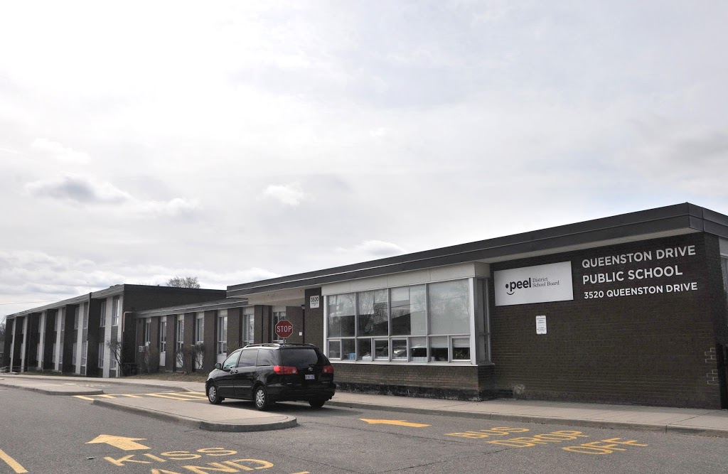 Queenston Drive P S | 3520 Queenston Drive, Mississauga, ON L5C 2G6, Canada | Phone: (905) 277-9523