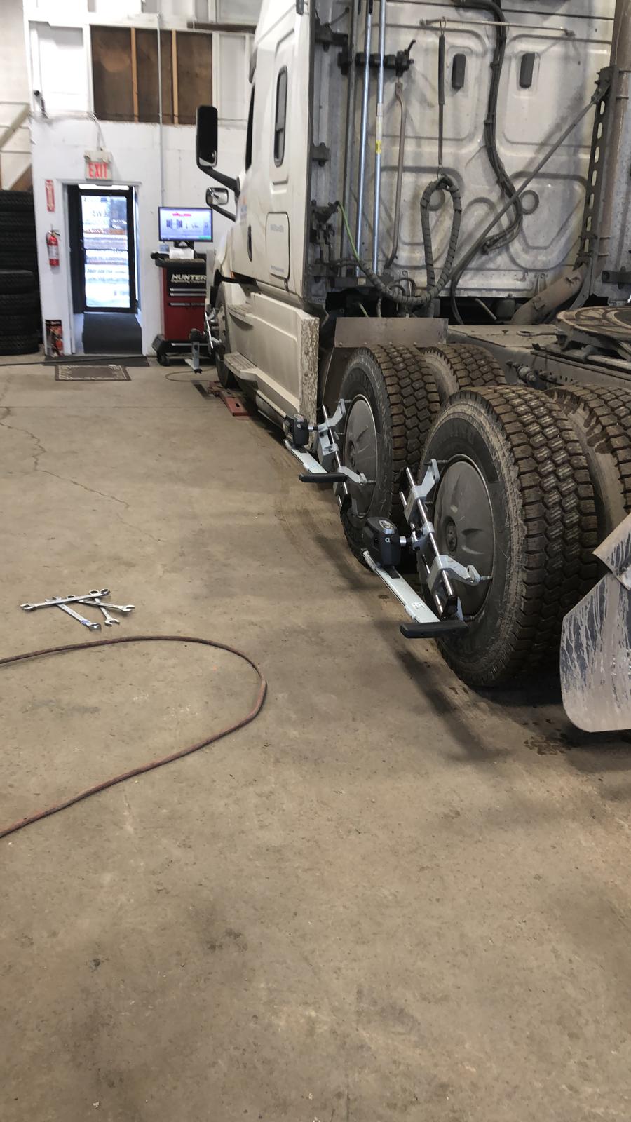 Malwa Tires | 8616 44 St SE G, Calgary, AB T2C 2P6, Canada | Phone: (403) 899-1985