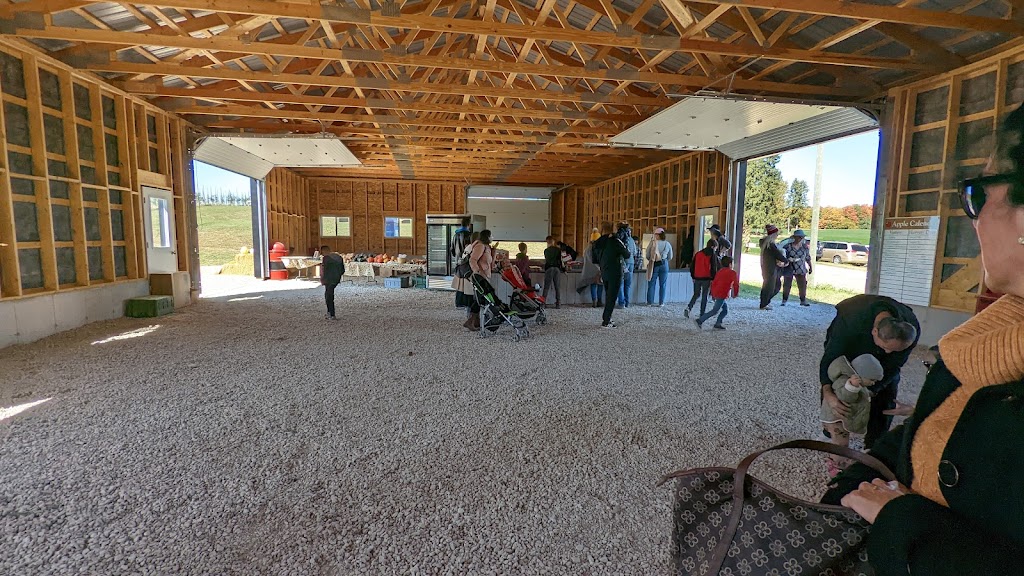 Downeys Apple Farm | 1355 Hopewell Creek Rd, Maryhill, ON N0B 2B0, Canada | Phone: (519) 590-4777