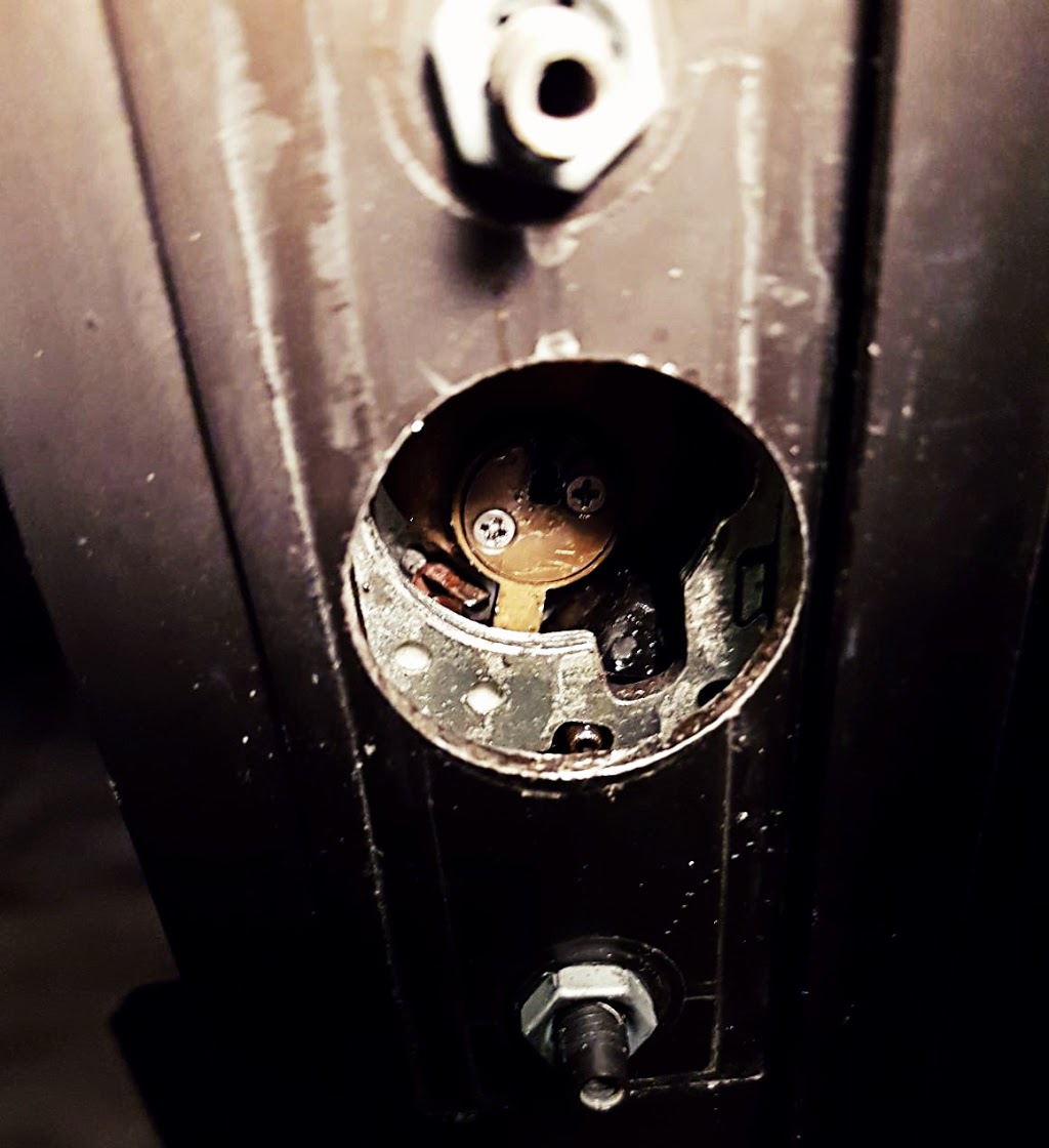 EA Locksmith Waterloo | 54 Weber St S Unit A, Waterloo, ON N2J 1Z7, Canada | Phone: (519) 870-8026