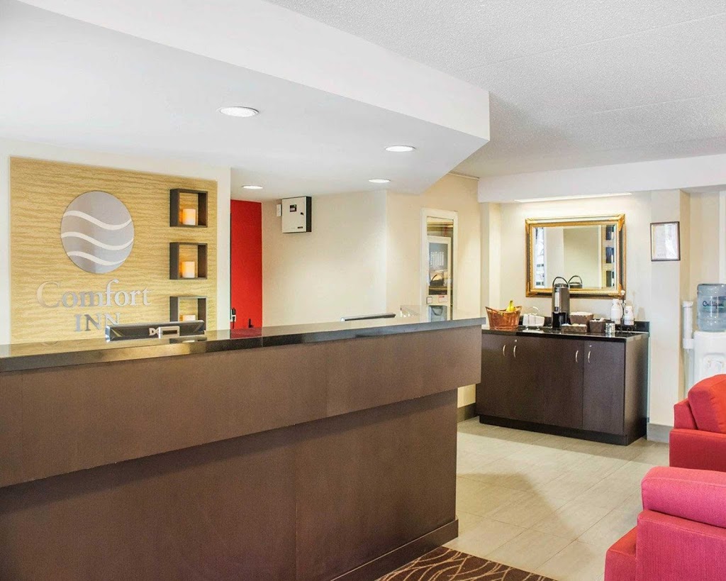 Comfort Inn | 58 King George Rd, Brantford, ON N3R 5K4, Canada | Phone: (519) 753-3100