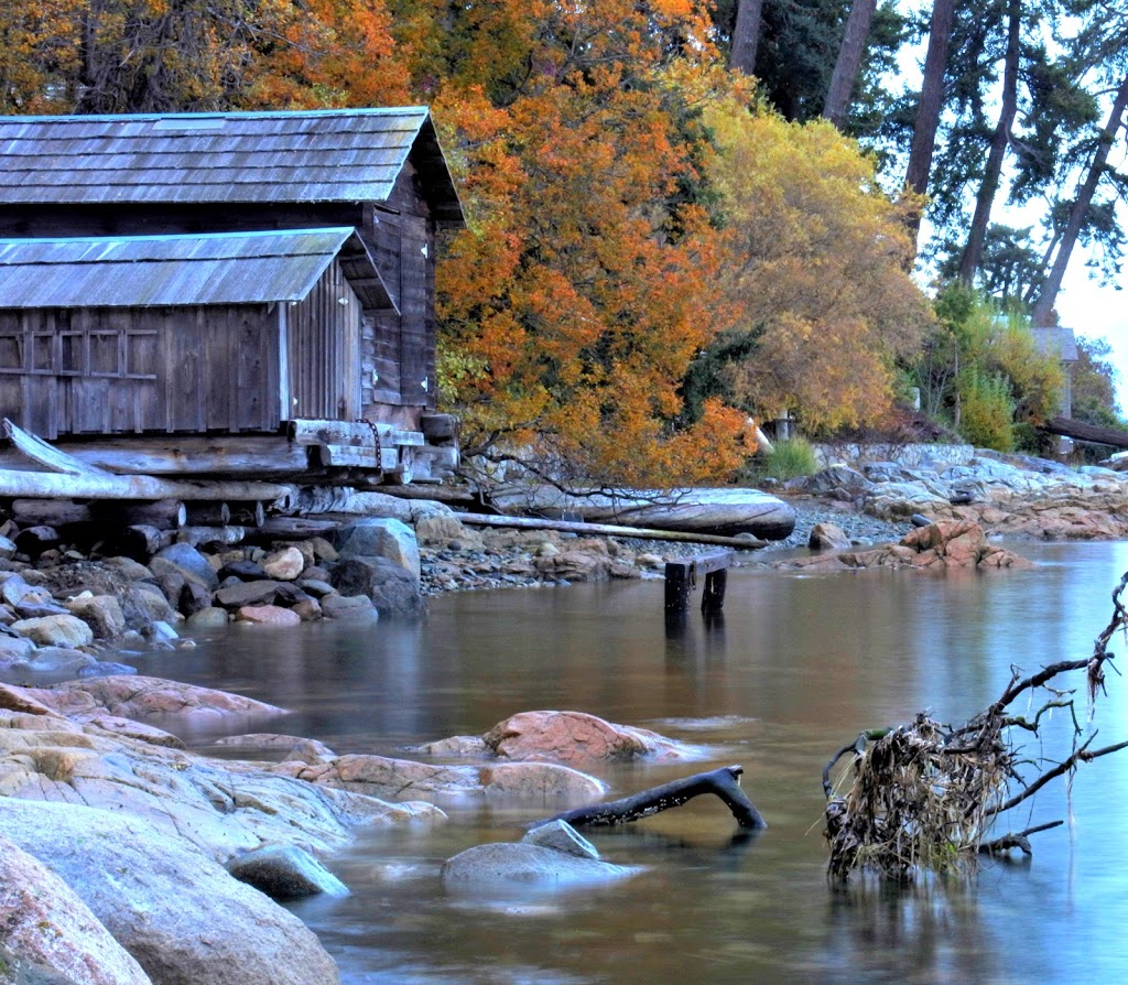 Saanichton Park and Boat Shed | Central Saanich, BC V8M 1V5, Canada