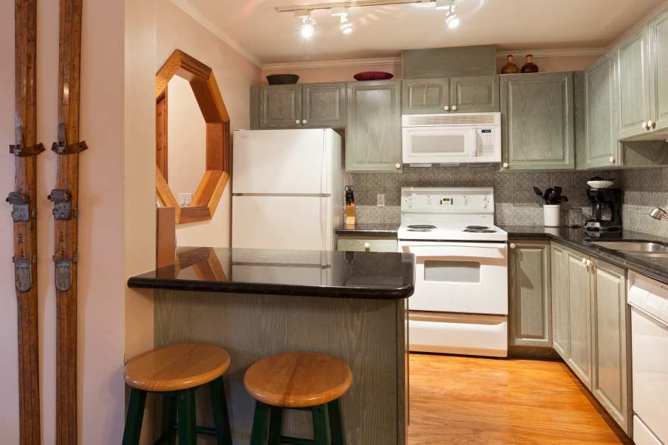 Stoney Creek Lagoon - Whistler Premier | 4335 Northlands Blvd, Whistler, BC V0N 1B4, Canada | Phone: (888) 621-1177