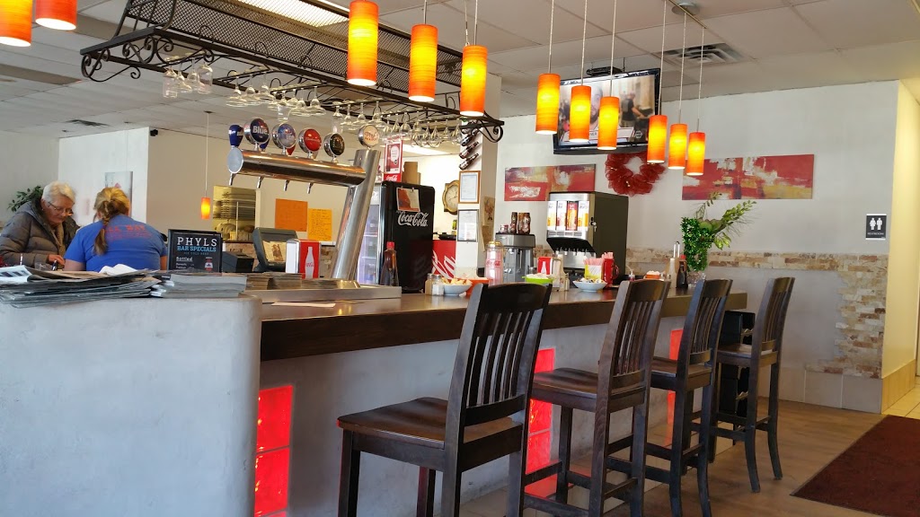 Phyls All Day Breakfast Lunch and Dinner | 6864 Lundys Ln, Niagara Falls, ON L2G 1V6, Canada | Phone: (905) 374-7495