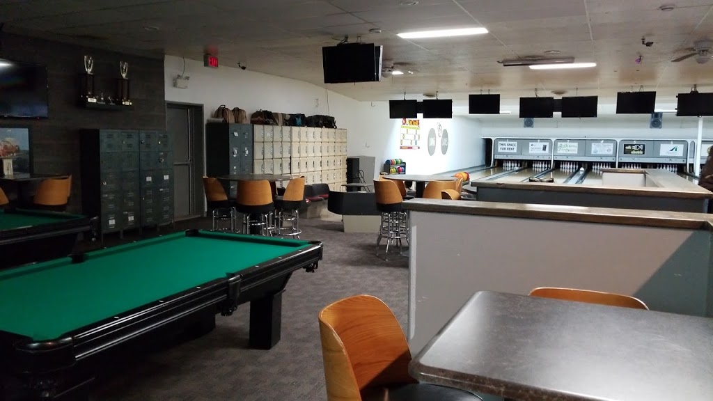VBs Entertainment Center / King Pinz Pub & Grill | 1765 Diamond Dr, Winkler, MB R6W 0L4, Canada | Phone: (204) 325-7736