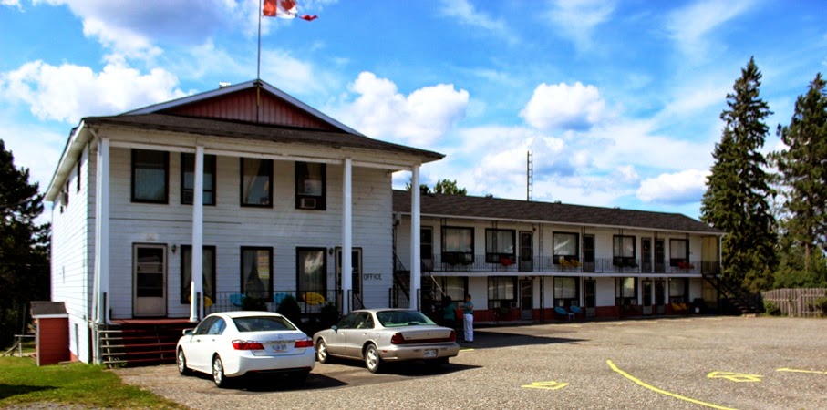 Frontiersman Motel | 35 Main St N, Latchford, ON P0J 1N0, Canada | Phone: (705) 676-2424