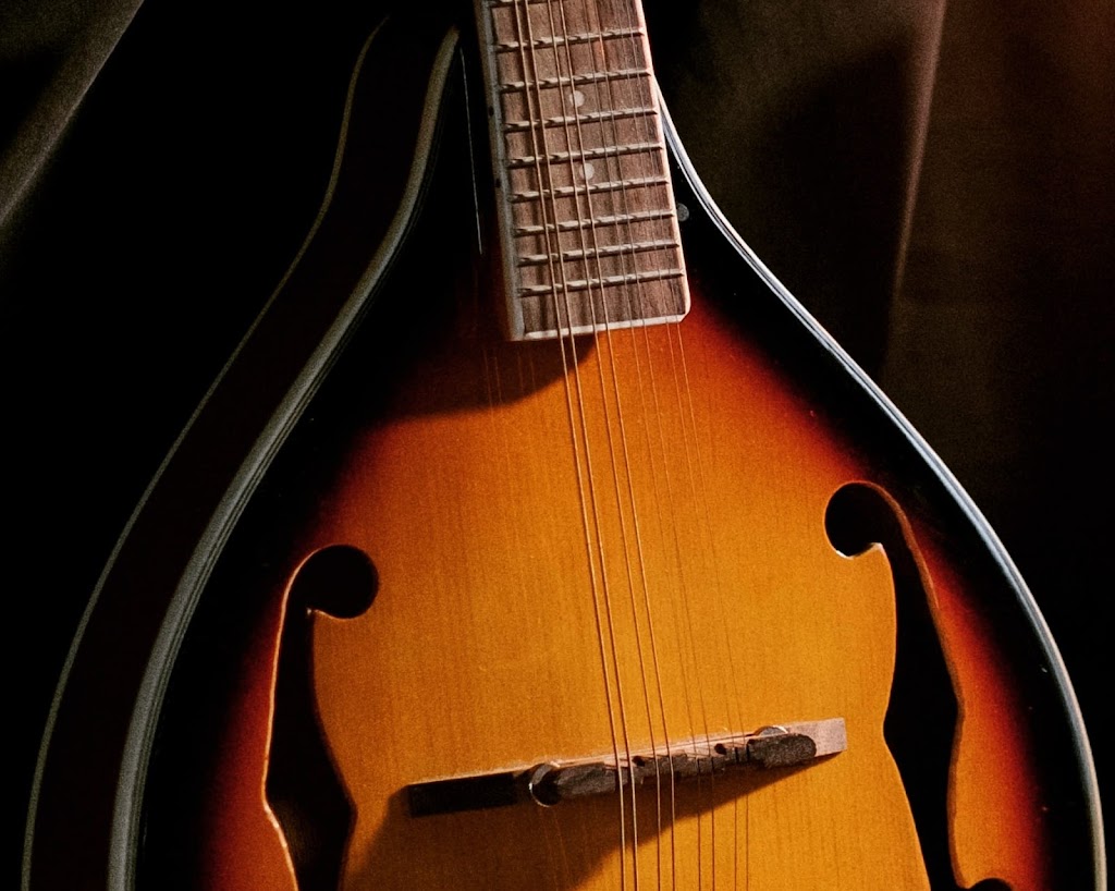 School Of Music Guitares Québec | 2560 Bd Bastien, Québec, QC G2B 1B1, Canada | Phone: (581) 985-4268