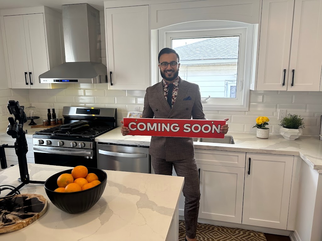 Moaeez Rehman| Durham Region Real Estate Agent | 1318 Harlstone Crescent, Oshawa, ON L1K 0N5, Canada | Phone: (289) 892-3633