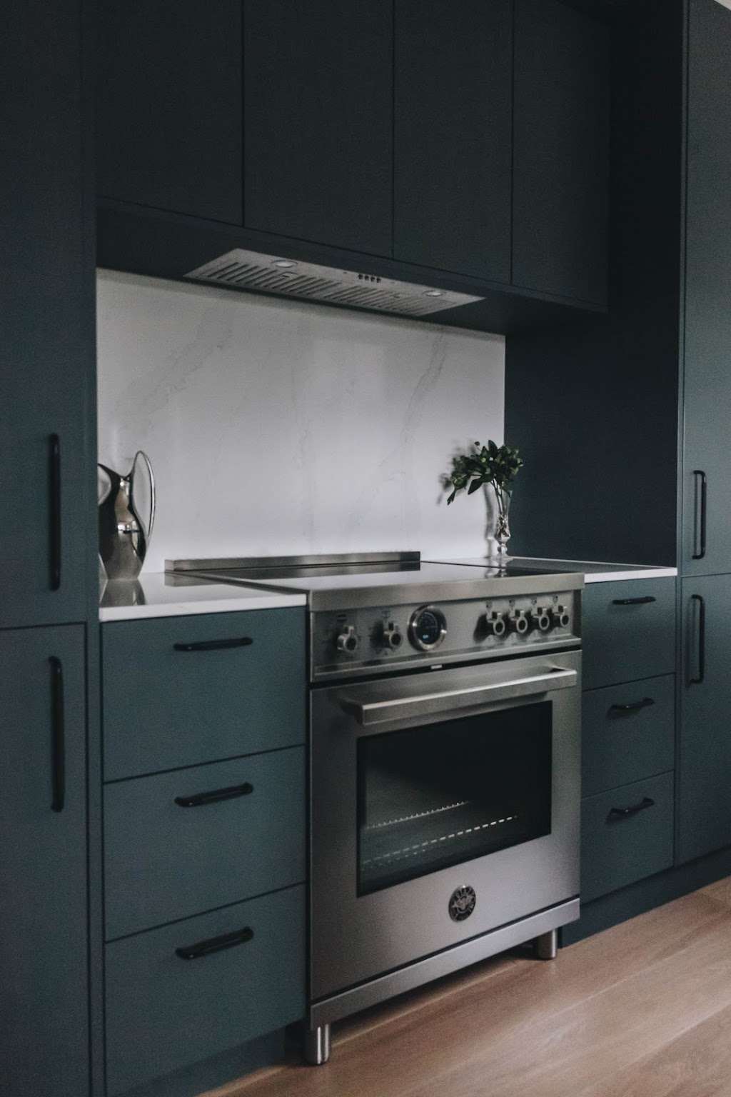 Kitch | 17917 106 Ave NW, Edmonton, AB T5S 2H1, Canada | Phone: (844) 368-7641