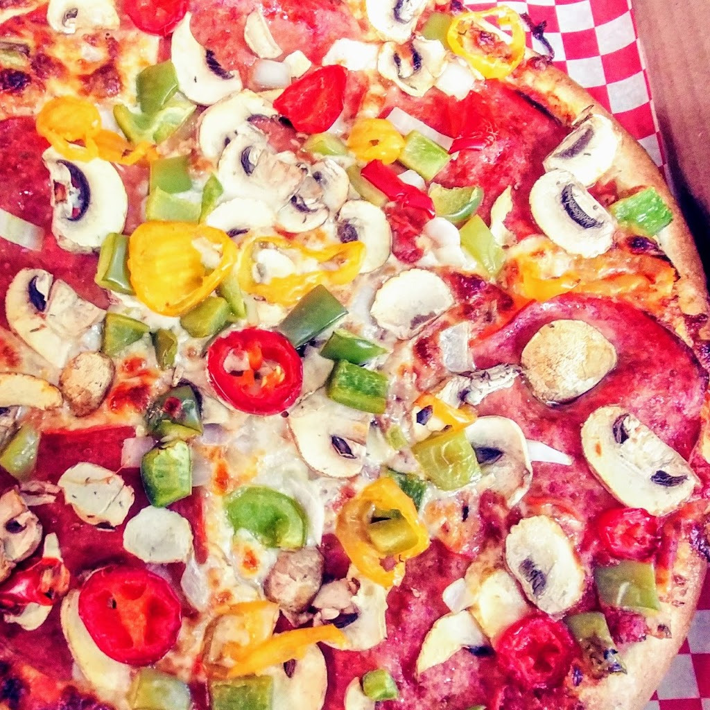 Apollo Pizza and Wings | 695 Hamilton Rd, London, ON N5Z 1T5, Canada | Phone: (519) 453-3150
