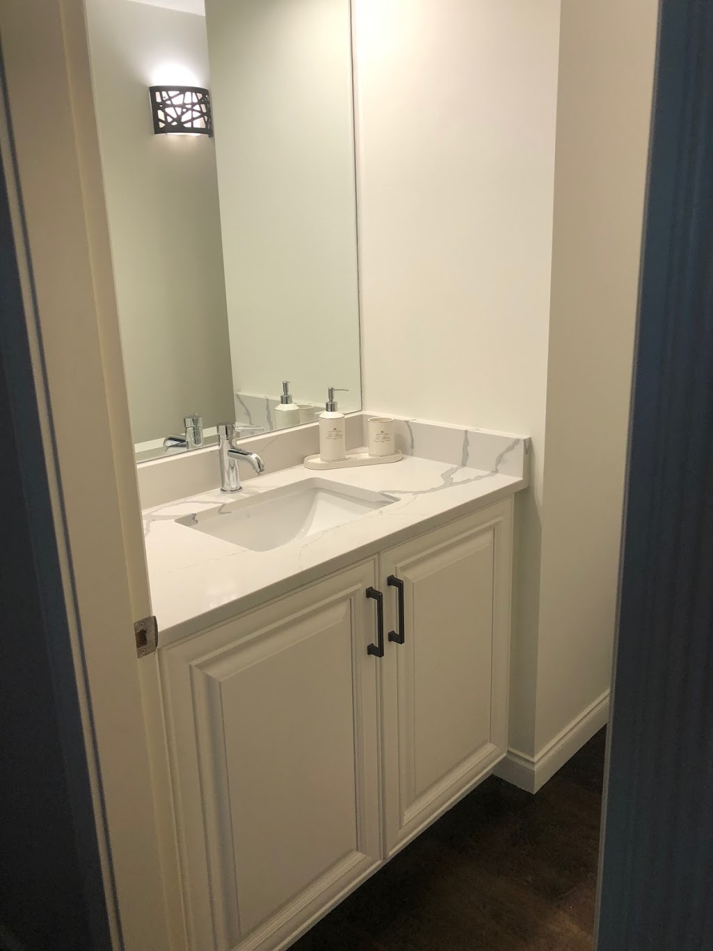 Action Interior Cabinet Refinishing & Renovating | BY APPOINTMENT ONLY, 4519 Epps Ave, North Vancouver, BC V7H 0A6, Canada | Phone: (604) 983-0746