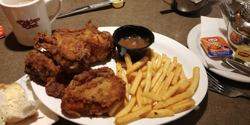 Chicken Chef | 10 Main St, Niverville, MB R0A 0A1, Canada | Phone: (204) 388-6377
