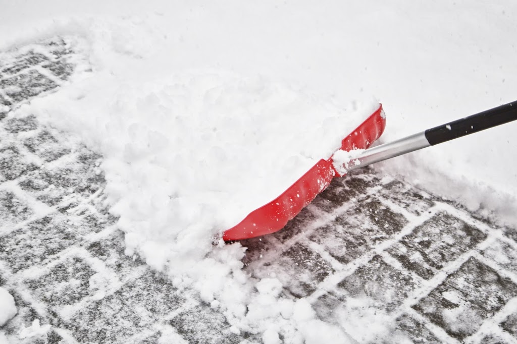 Cochranes Best Snow Removal | 123 4 Ave W #10, Cochrane, AB T4C 1Z7, Canada | Phone: (587) 317-6331