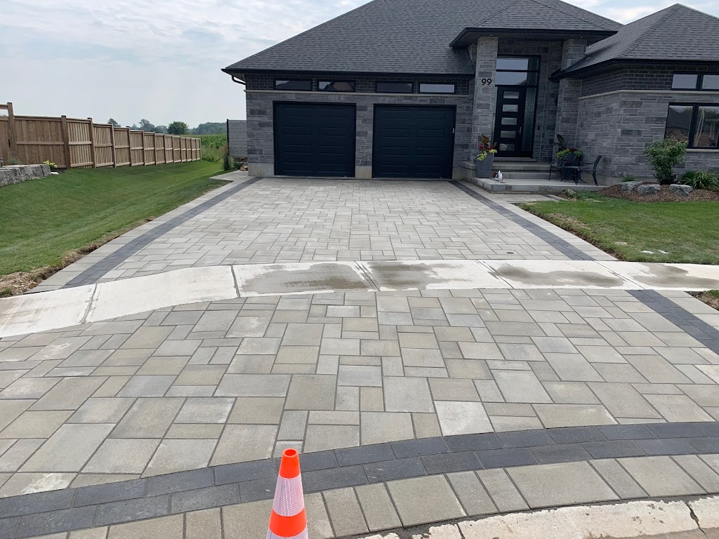 Van Boekel Landworks | 276 Owl Lake Rd, Katrine, ON P0A 1L0, Canada | Phone: (705) 349-2024