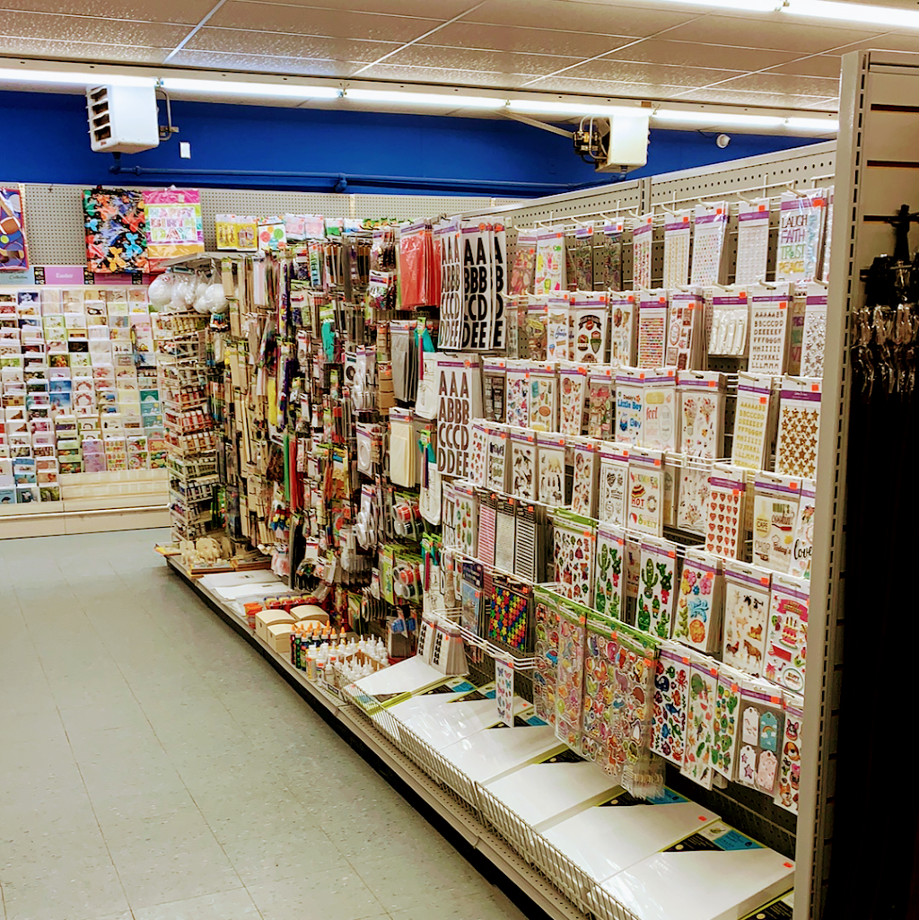 Super Dollar Plus | 333 Victoria St N, Tweed, ON K0K 3J0, Canada | Phone: (613) 478-9811