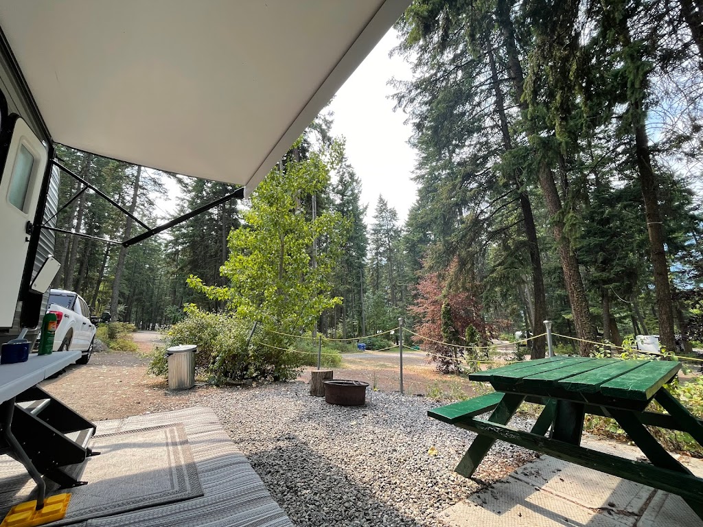 Pinegrove Campground & RV Park | 421 Walterdale Rd, McLure, BC V0E 2H0, Canada | Phone: (250) 672-5529