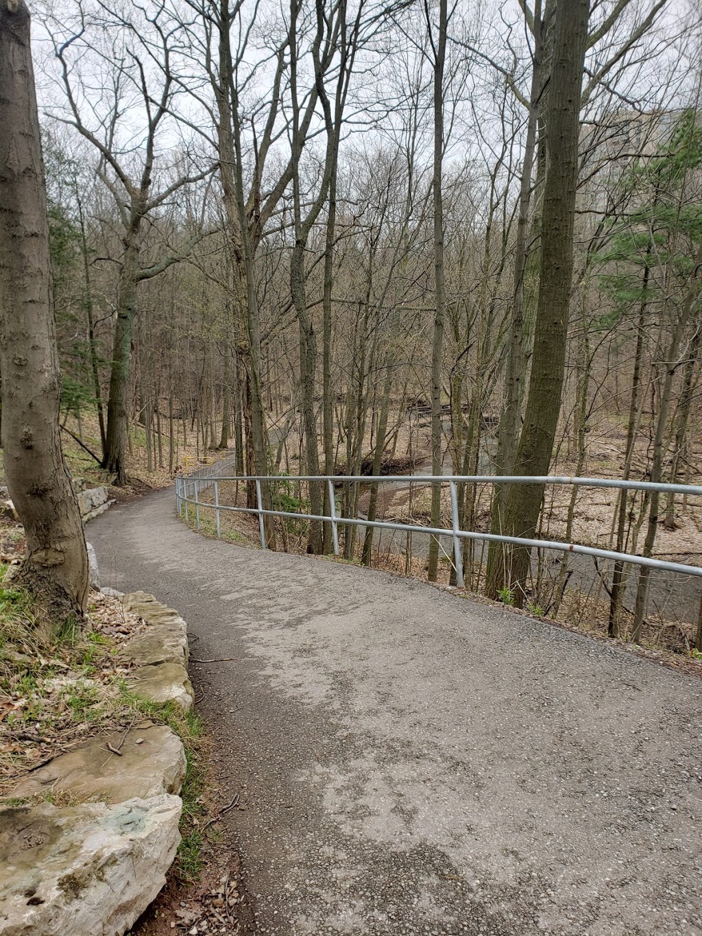 Forest Glade Walkway | Oakville, ON L6H, Canada