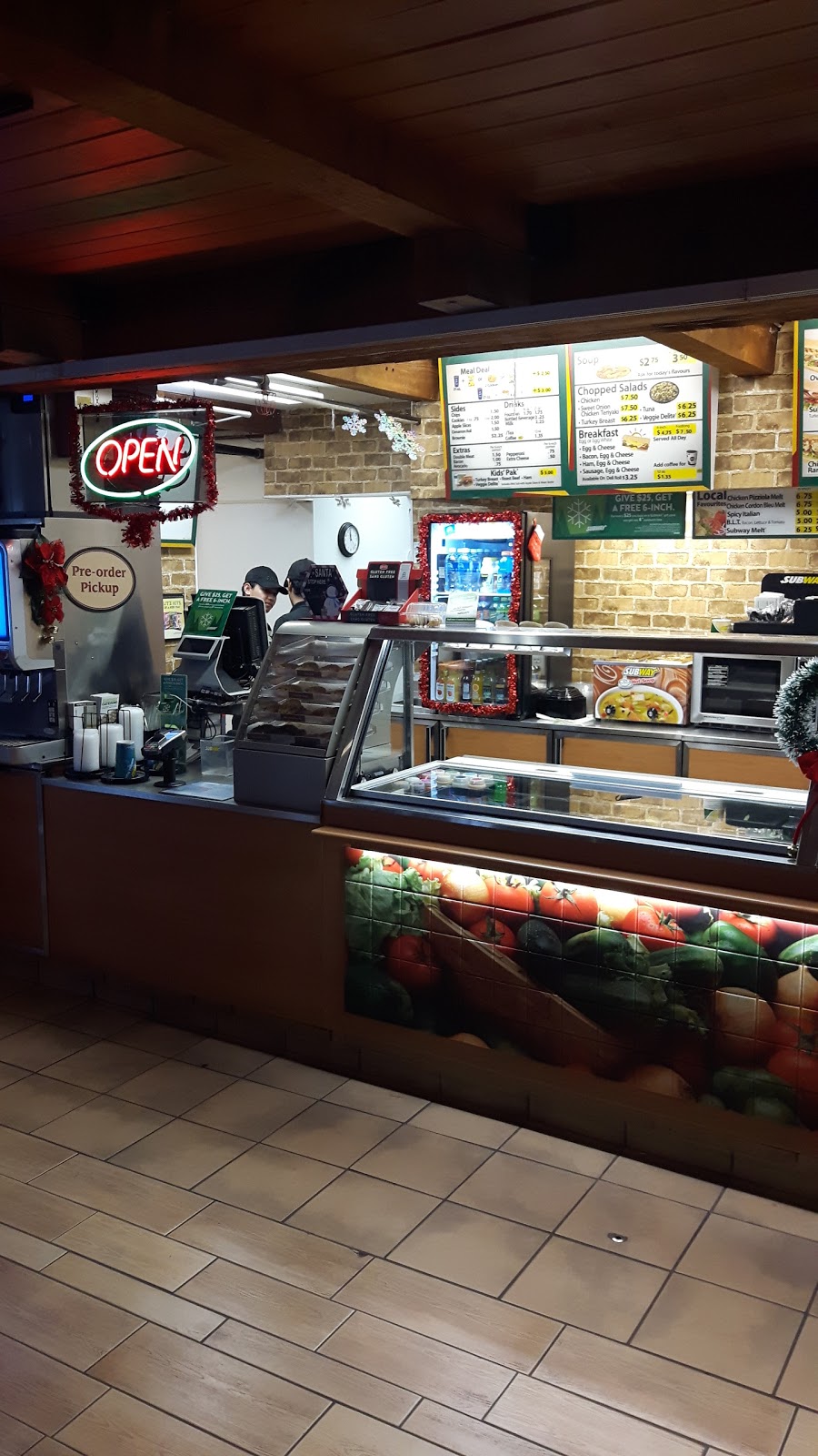Historic Properties Market Mall | 1869 Upper Water St, Halifax, NS B3J 1S9, Canada | Phone: (902) 422-3077