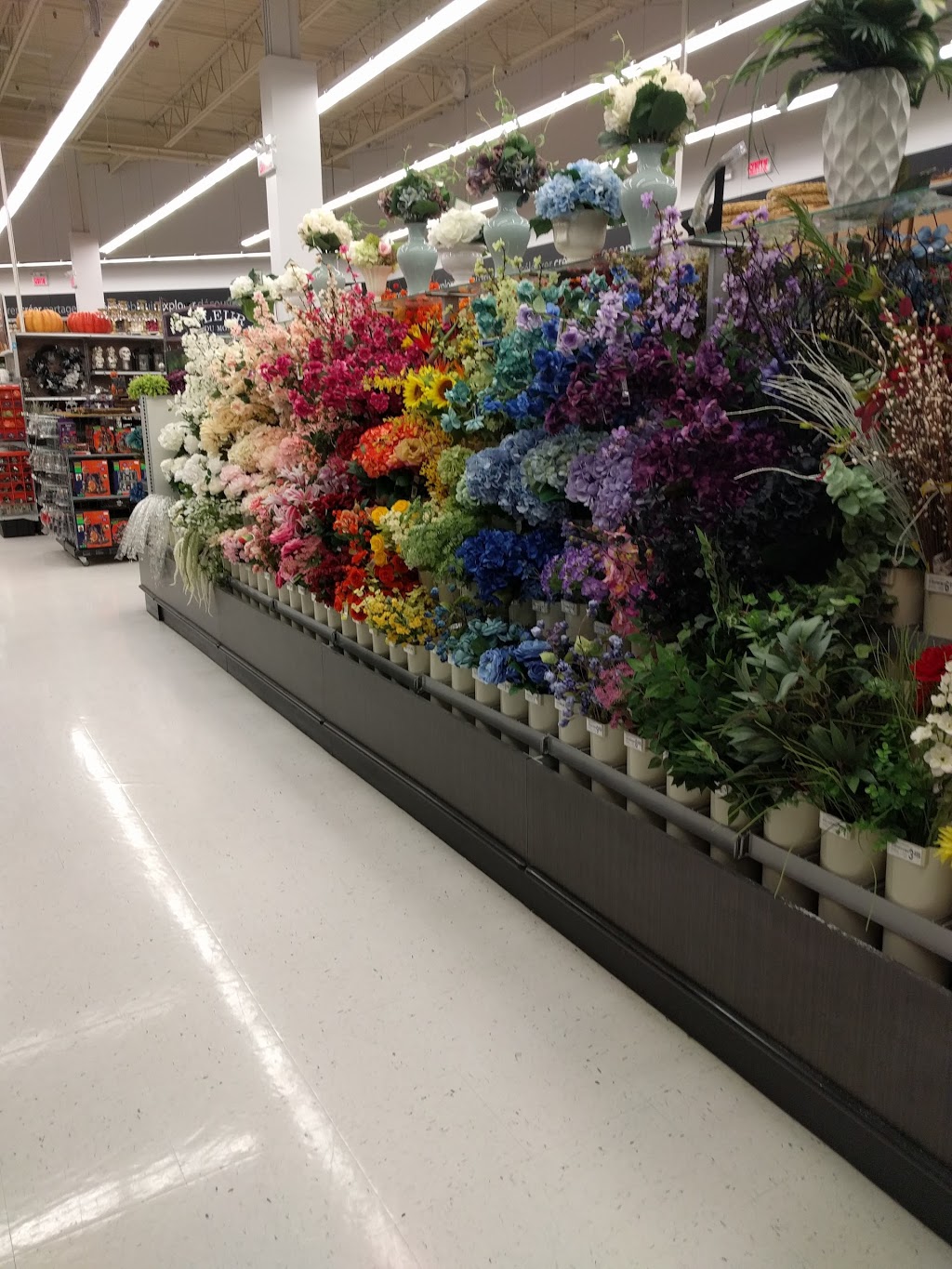 Michaels | 1025 Boulevard du Grand Héron, Saint-Jérôme, QC J7Y 3P2, Canada | Phone: (450) 431-3290