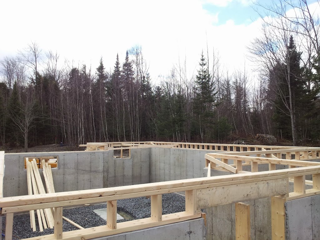 Construction Steve Bergeron | 2030 Rue Principale E, Magog, QC J1X 0V1, Canada | Phone: (819) 868-7888
