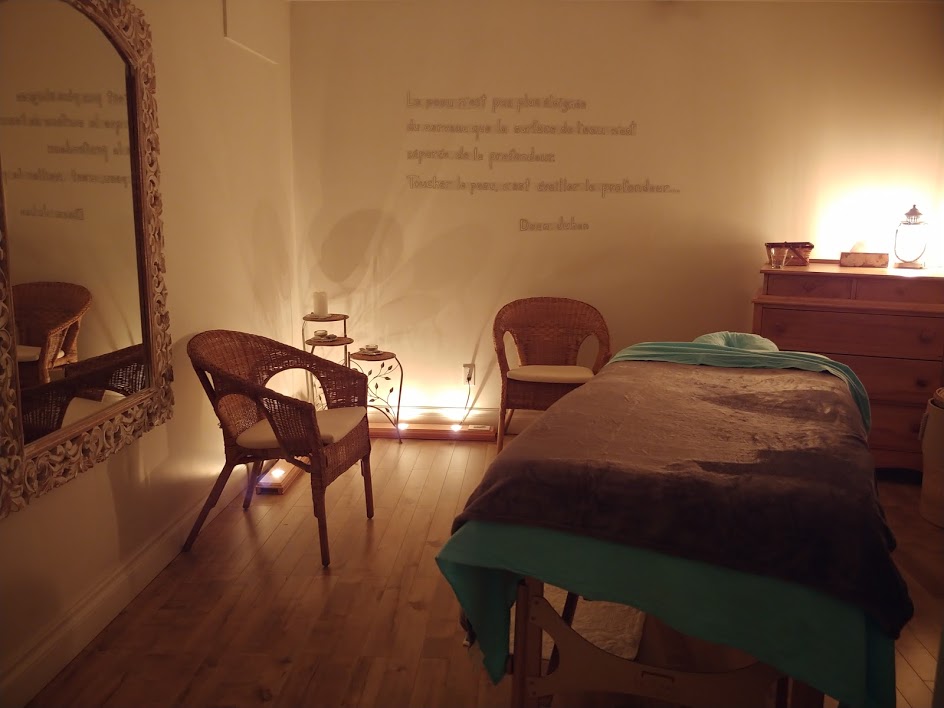 Reiki, énergie phare | 49a Rue Marie-de-lIncarnation, Québec, QC G1N 3E5, Canada | Phone: (418) 809-2132