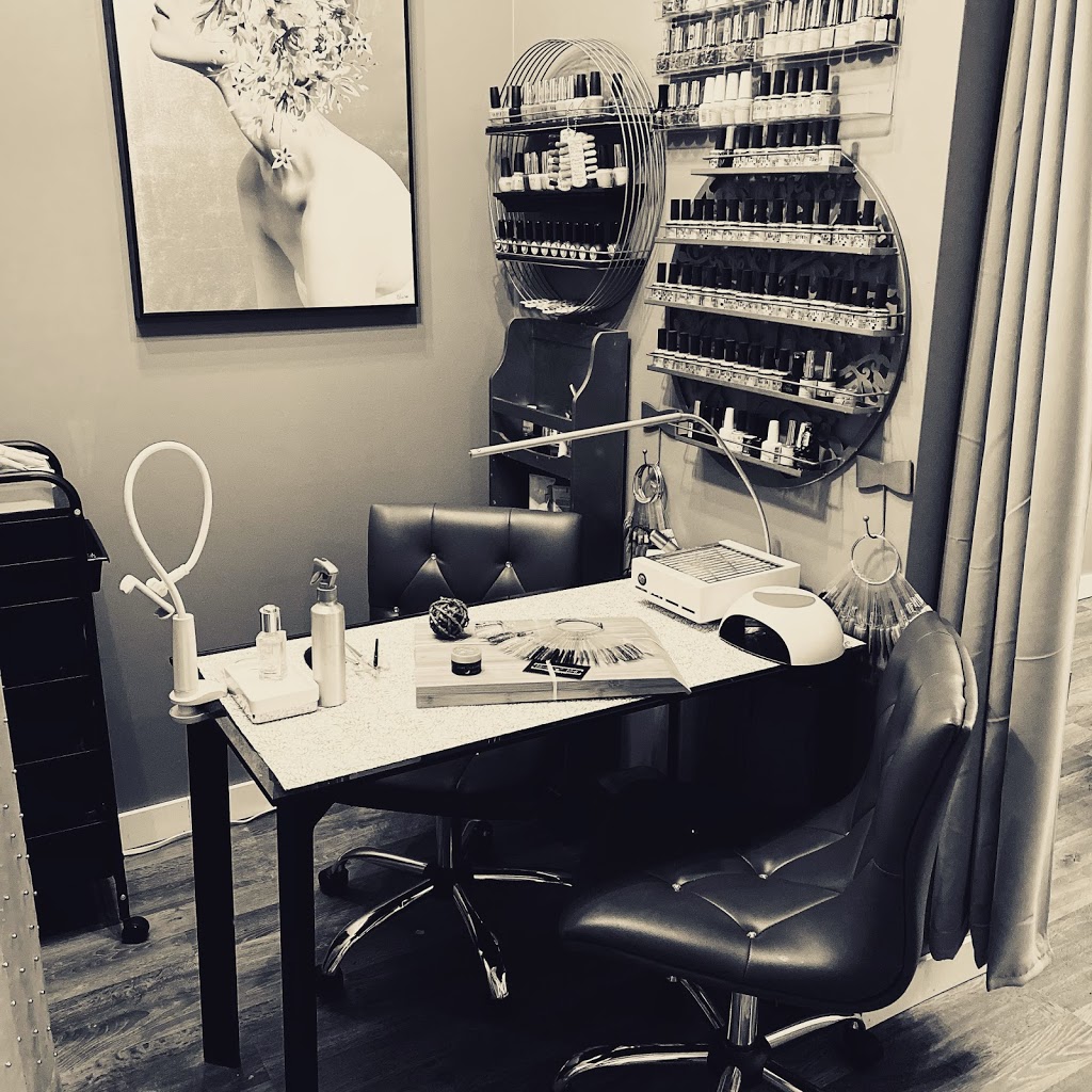 Beauty in the Buff Waxing Studio & Spa | 717 Dogwood Rd, Nanaimo, BC V9R 3C2, Canada | Phone: (250) 327-8381