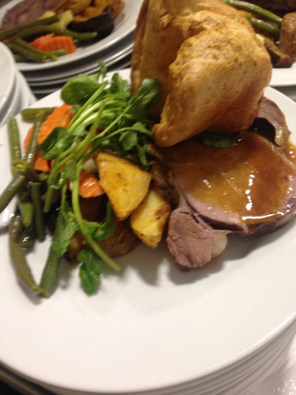 Capitol Catering | 6435 Dixie Rd, Mississauga, ON L5T 1X4, Canada | Phone: (905) 499-4382