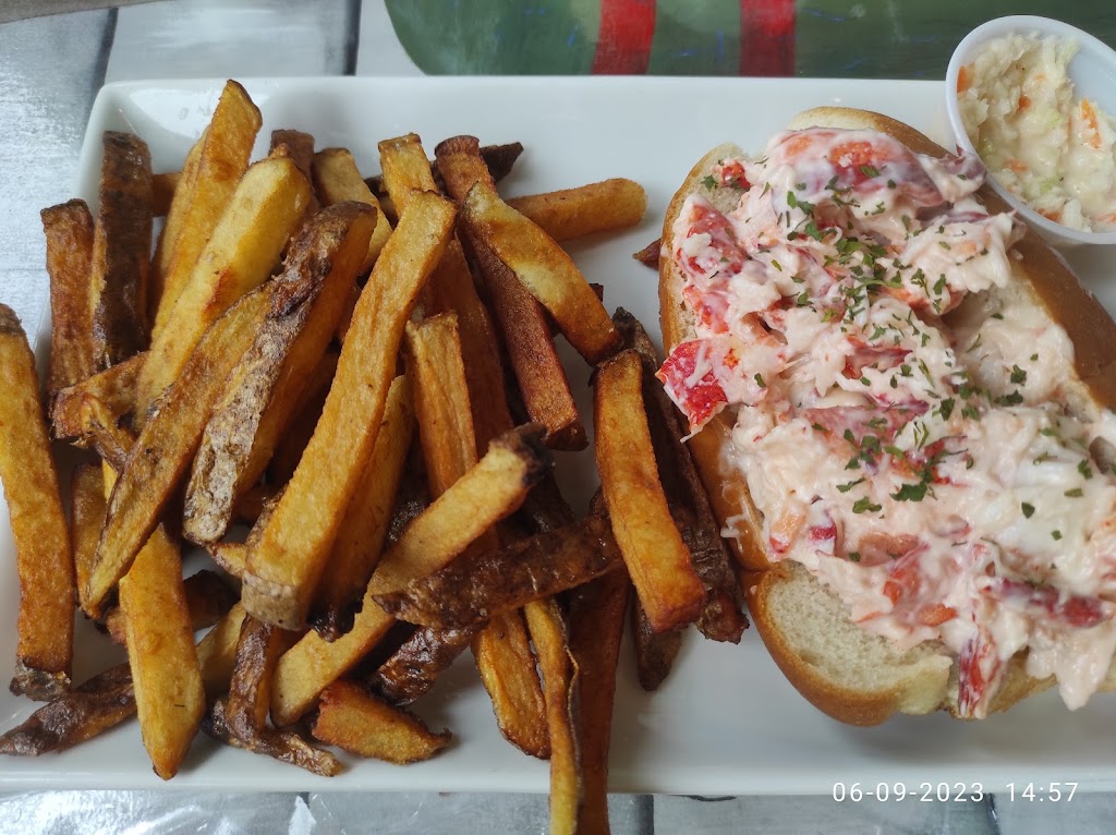 The Crows Nest - Digby | 40 Water St, Digby, NS B0V 1A0, Canada | Phone: (902) 245-5497